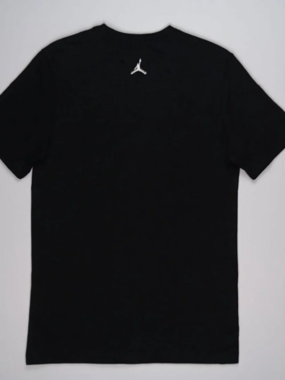 Jordan Flight Essentials Sky Graphic T-shirt FZ1967-010 Black Men’s Size Small